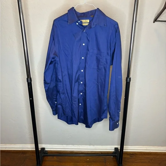 Casual Blue Button Down Shirt with Classic Collar - Picture 3 of 4